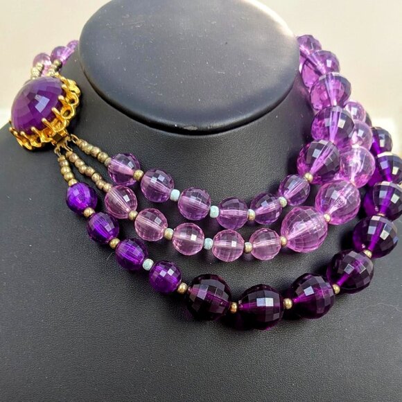 VINTAGE STATEMENT PURPLE CUT GLASS NECKLACE - Picture 4 of 5
